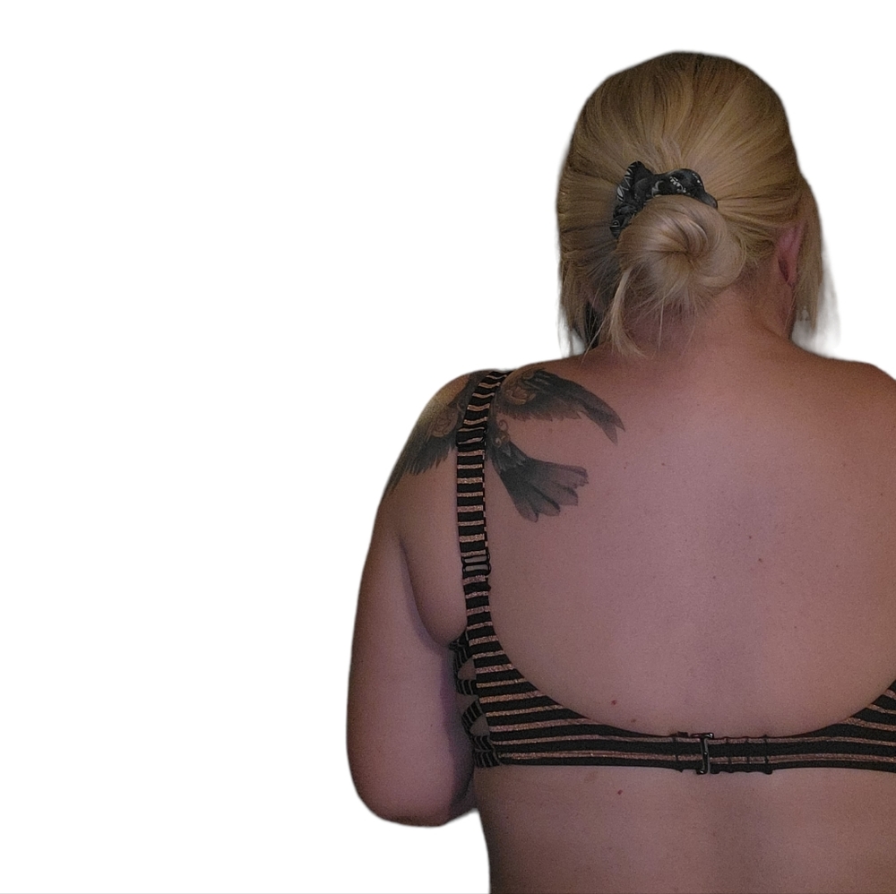 Bathing suit top - Picture 3 of 3